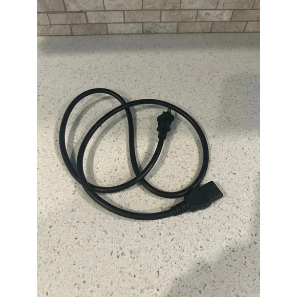 Volex VAC17S cable  (g2) - Picture 1 of 3